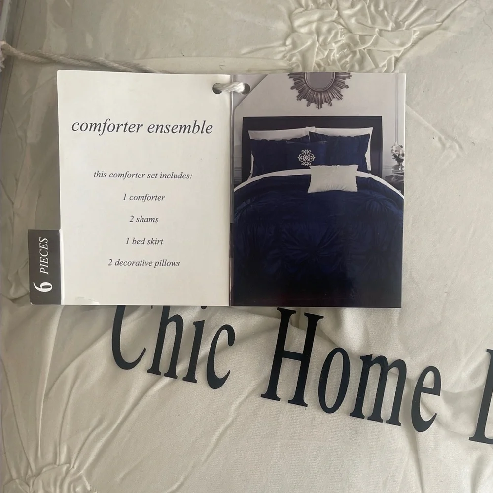 NWT Chic Home Halpert Blue King Size Comforter Set